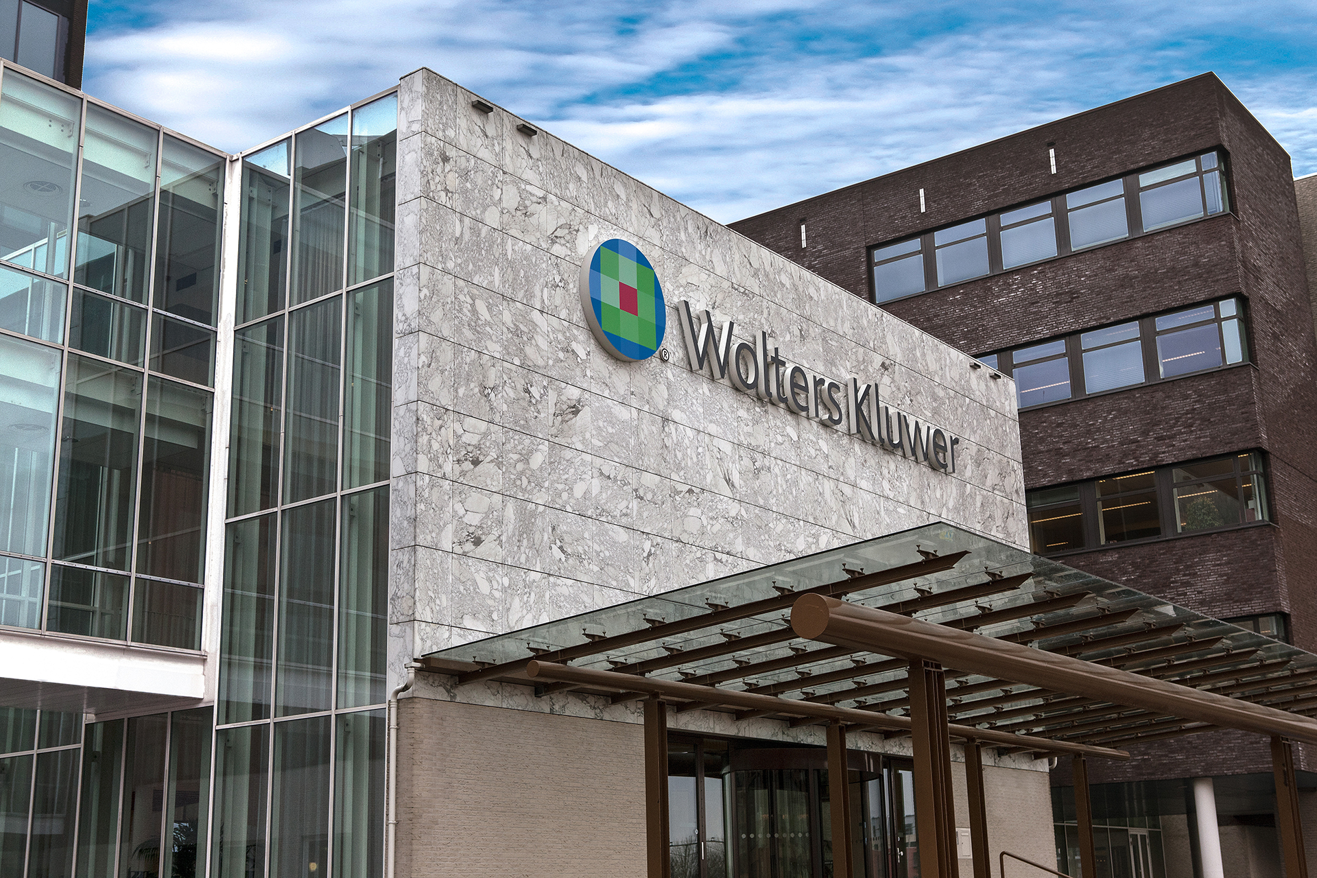 wolters-kluwer_hq