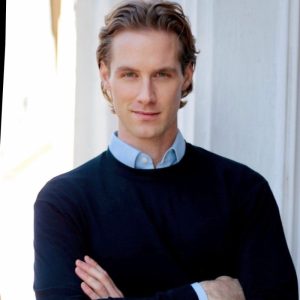 Dr. Max Bernt