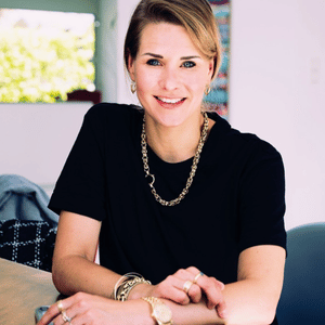 Dr. Vera Roedel Headshot