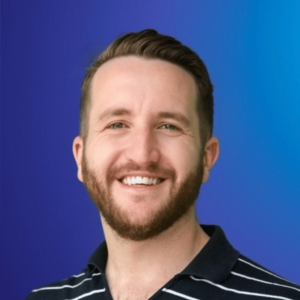 Thomas Hallett Headshot