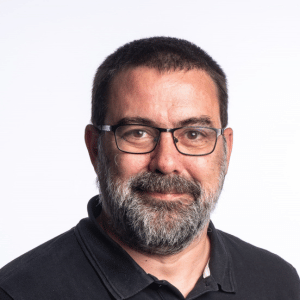 Tom Willis Headshot