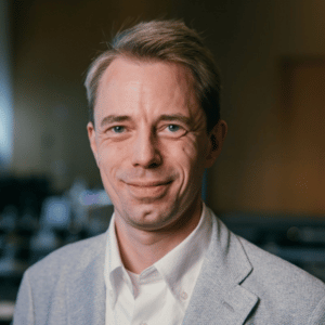 Tommi Ogi Possernort Headshot