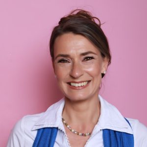 Vivienne Artz OBE